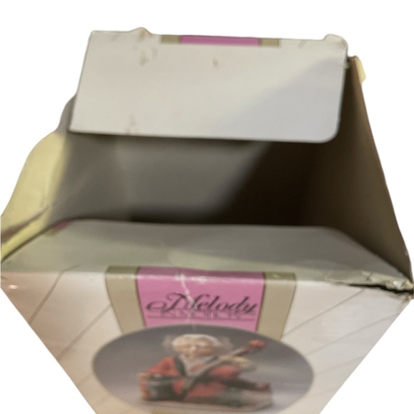 Vintage 70s Melody in Motion The Cellest Animated Porcelain Figure - Picture 10 of 11